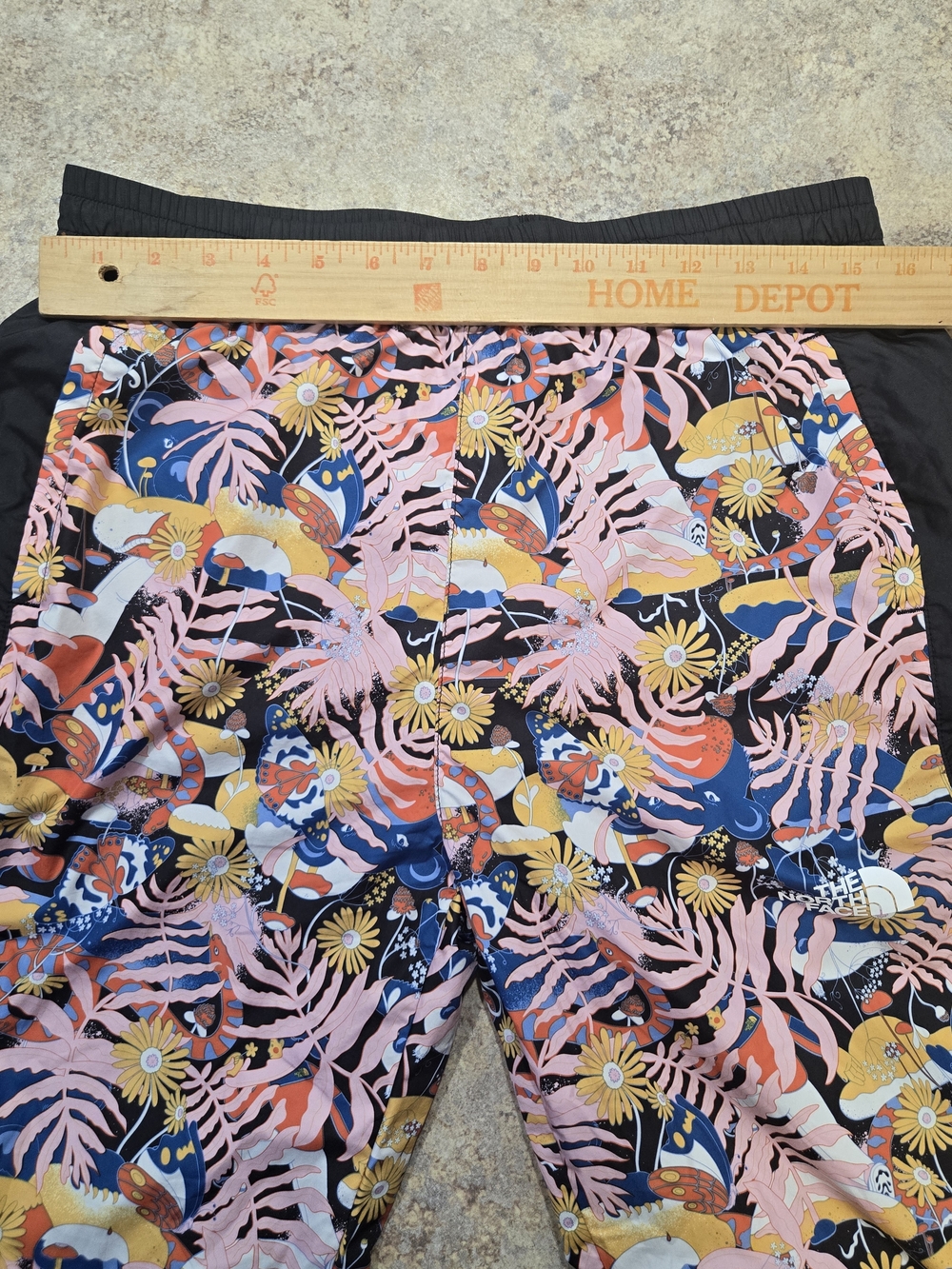 The North Face Hydrenaline 2000 Pants Womens M Tropical Floral Print NWOT - Picture 10 of 12